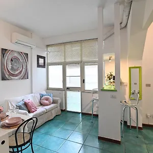 Appartamento Izzhome Cozy Sonnino, Cagliari